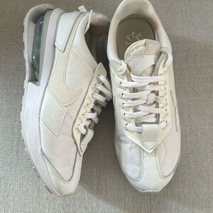 Nike Air Max Dawn Women's Shoes white on white